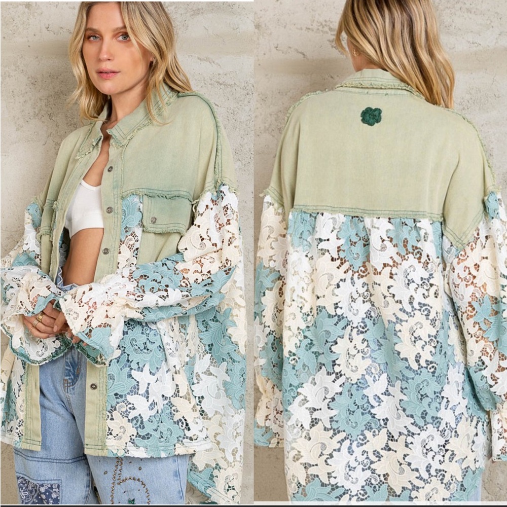 NWOT Women’s Gauze Lace Shacket in Sage